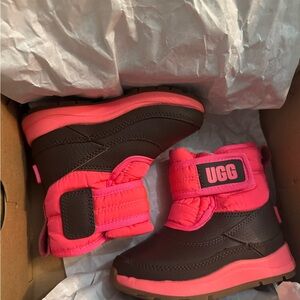 UGG Kids Boots in Pink and Brown